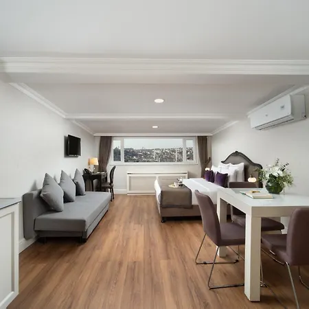 Meroddi La Porta Istanboel