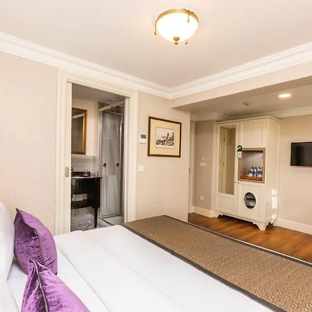 Meroddi La Porta Istanboel