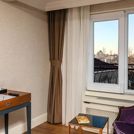 Hotel Meroddi La Porta Istanboel