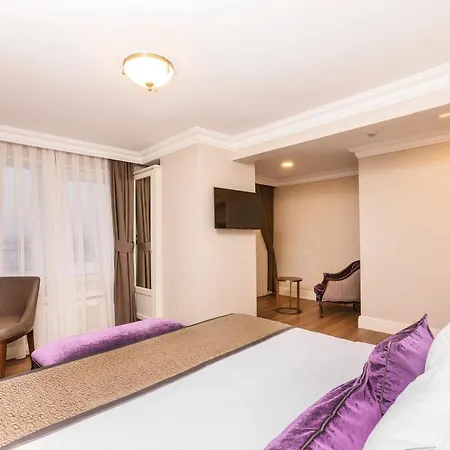 Meroddi La Porta Hotel