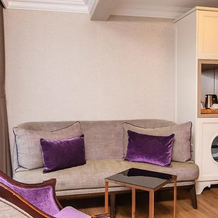 Hotell Meroddi La Porta 2*