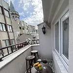 Meroddi La Porta Hotel 2*