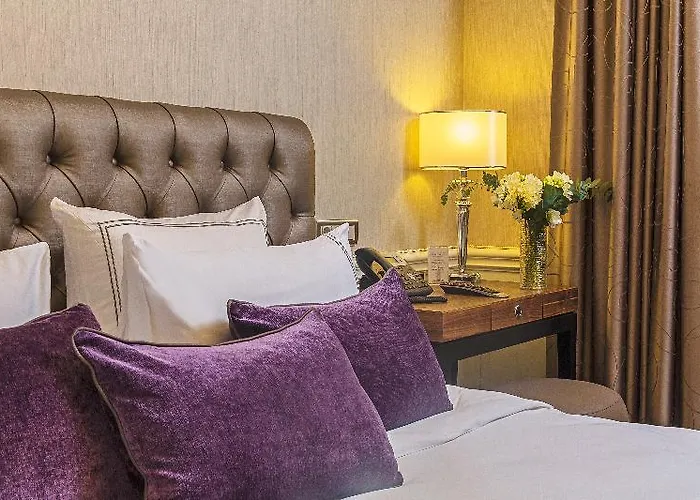 Meroddi La Porta Hotel