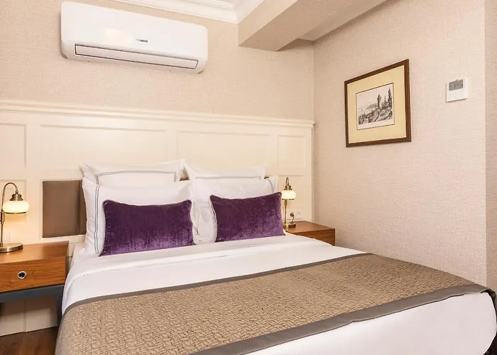 Hotel Meroddi La Porta