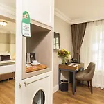 Meroddi La Porta Hotel 2*