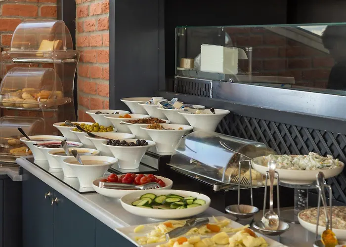 Отель Meroddi La Porta